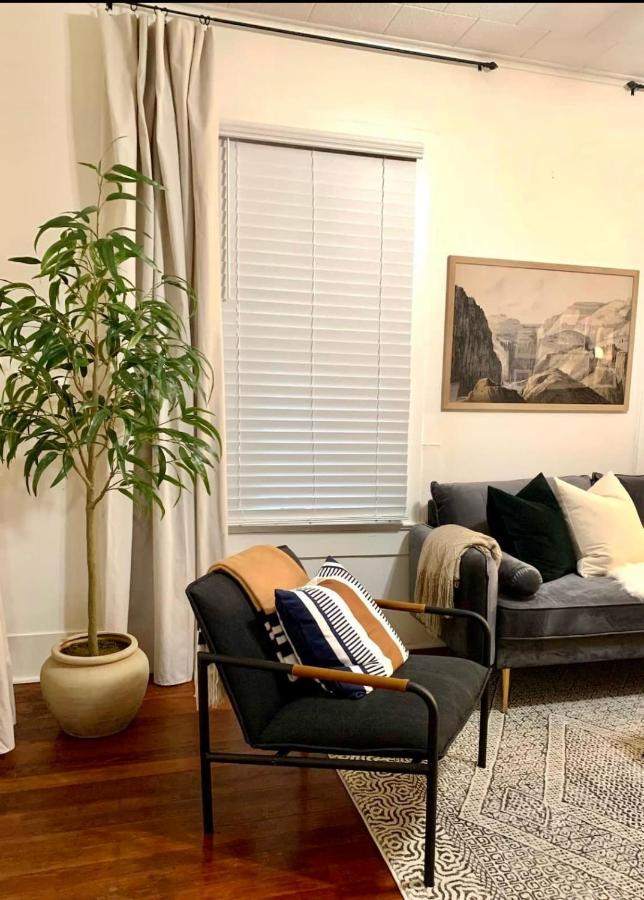 Private Room Downtown - 1 Bedroom 1Bath Lafayette Exterior photo